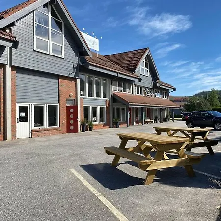 Apartment 3 Bedroom Near Kristiansand *